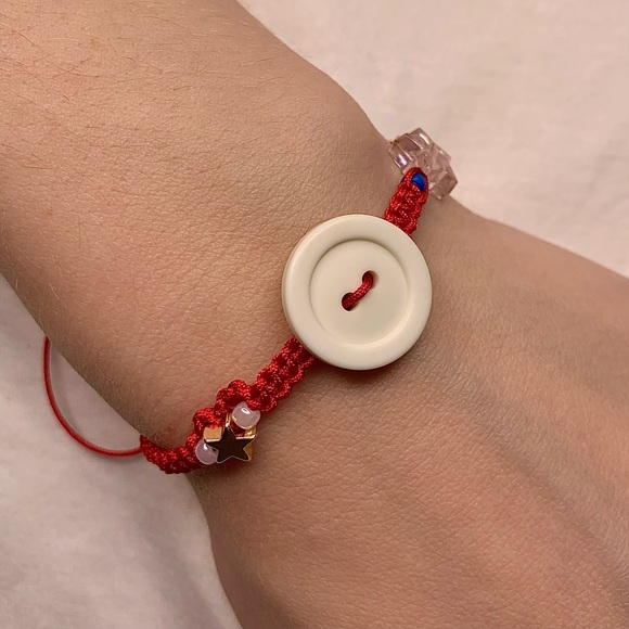 Unique Handmade Button beaded Bracelet, baby to adult - Picture 4 of 8